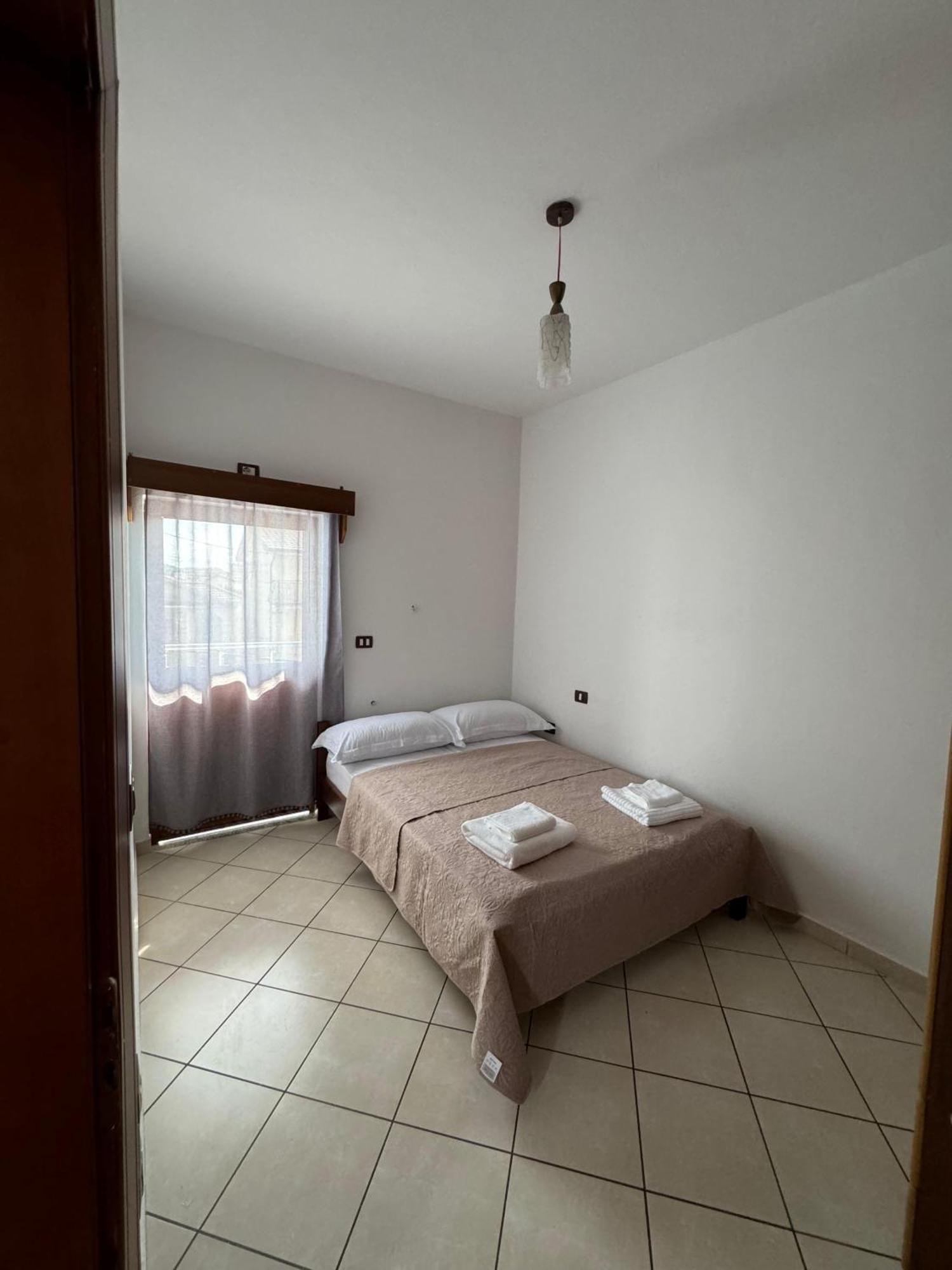 Appartement Aleksi&Eli à Shkodër Extérieur photo