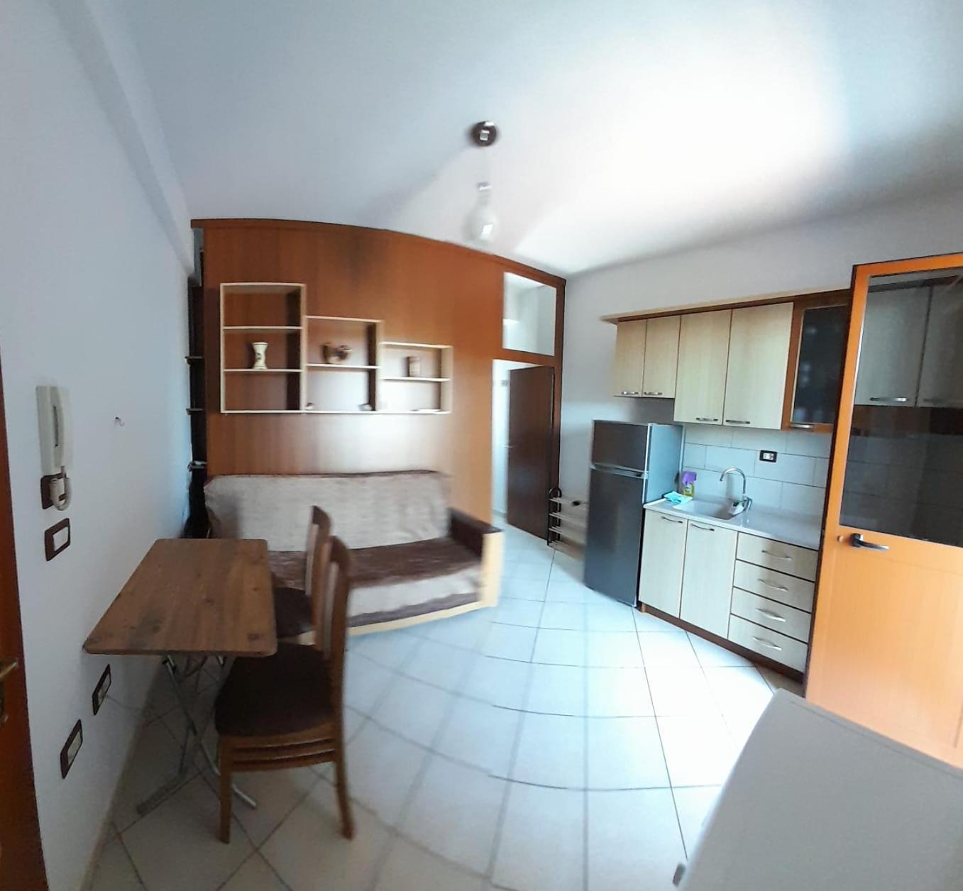 Appartement Aleksi&Eli à Shkodër Extérieur photo